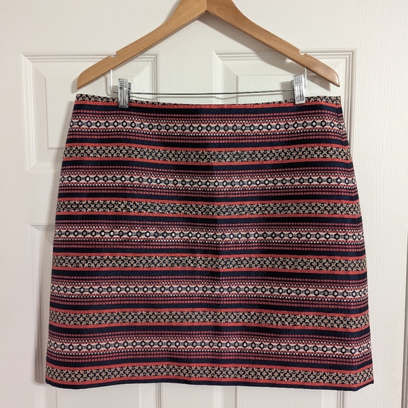 LOFT Dresses & Skirts - Ann Taylor Loft blue red striped skirt size 16